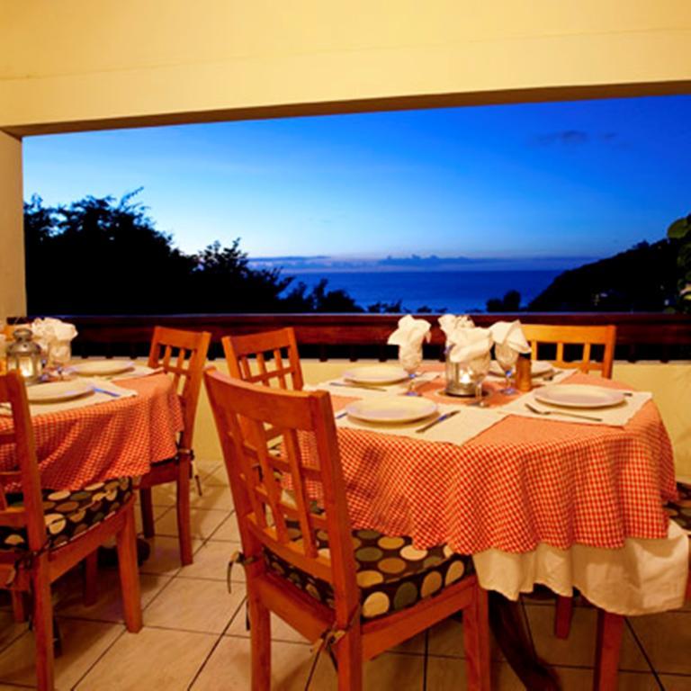 Villa Capri Cap Estate Esterno foto