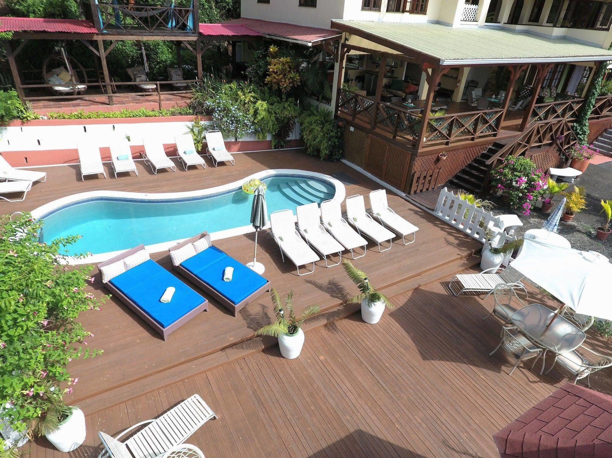Villa Capri Cap Estate Esterno foto